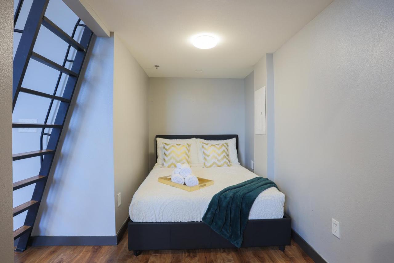 Old West Studio Lofts West Tampa Exterior foto
